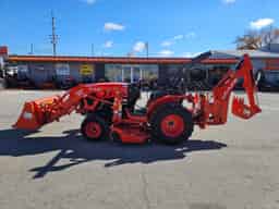 USED LX2620HSD WITH BACKHOE
