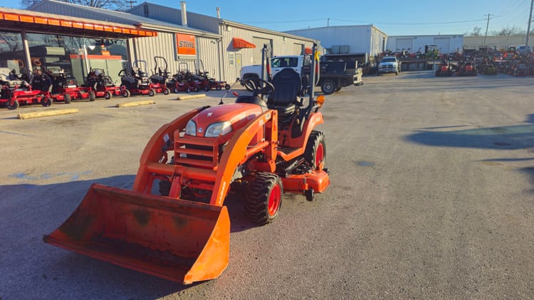 USED 2016 KUBOTA BX2670