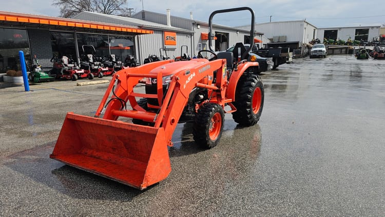 USED 2013 KUBOTA L3800